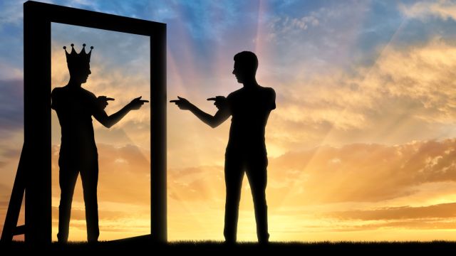 Есть два типа нарциссов — вы их отличаете?