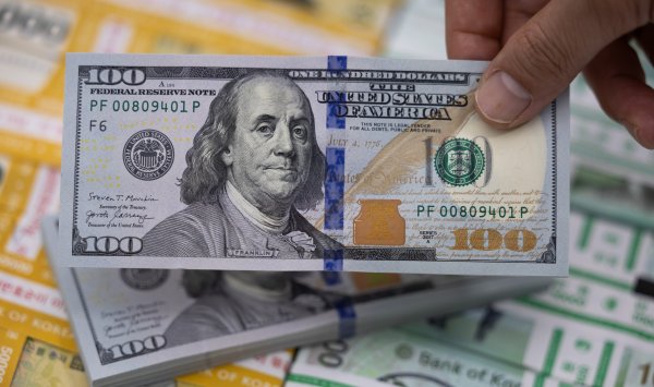 Долларовая слабость: проблема с моментом «Продажа Америки» в Азии