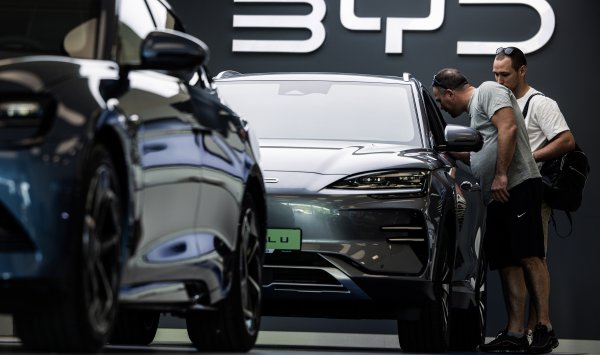 После больших скидок продажи BYD достигли нового пика