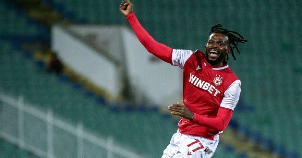 Coyalipu заменяет команду, покупает ее новичком в La Liga
