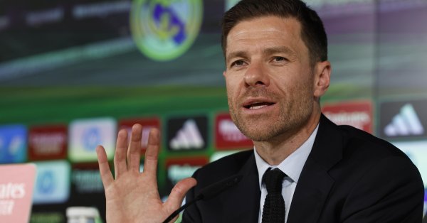 Чаби находится на пенальти? Большой скандал между Алонсо и Пересом!