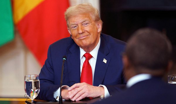 Новая политика США в Африке является следующим — давление, а не партнерство