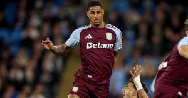 Барселона с официальным предложением для Рашфорда