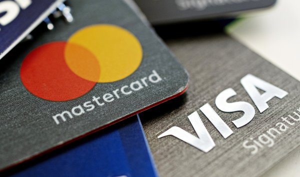 Visa и Mastercard — в гонке, чтобы справиться с крипто -угрозой в размере 253 миллиардов долларов.