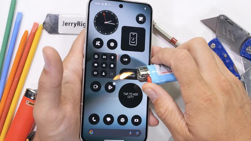 Ничего телефонного (3) не было выдержан: блогер JerryRigeveryThing подвергся новому смартфону со скальпелем, огнем и отверткой