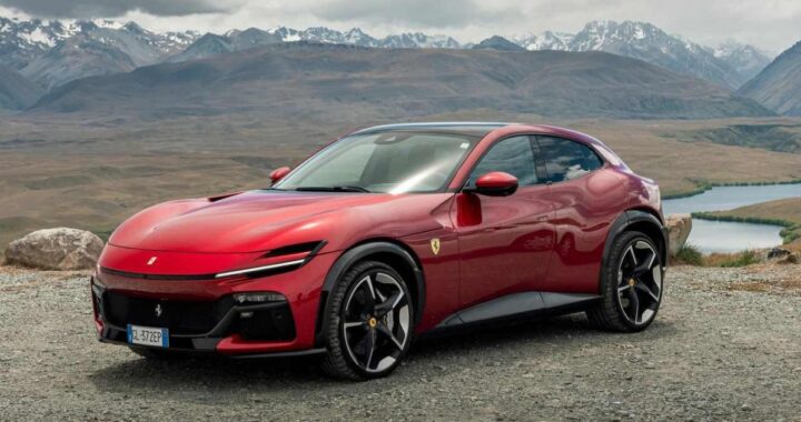 Первый кроссовер Ferrari оказался большим дефектом