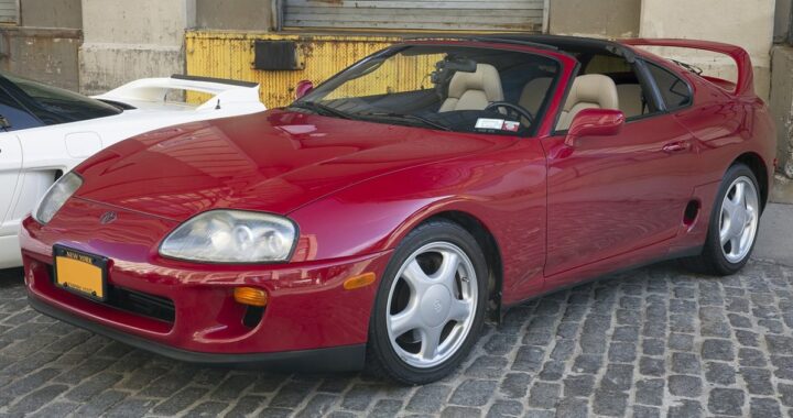 Почему заднее крыло Toyota Supra больше, чем просто спойлер
