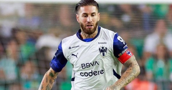 Серхио Рамос понюхал после краски Дортмунда