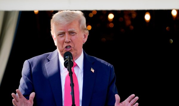 Трамп угрожал Бразилии 50% обязанностями и хочет положить конец процессу против Болсонаро