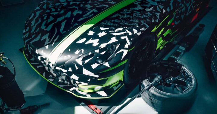 Новый V8 AMG для трассы также выйдет на дороге