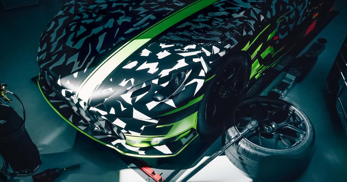 Новый V8 AMG для трассы также выйдет на дороге