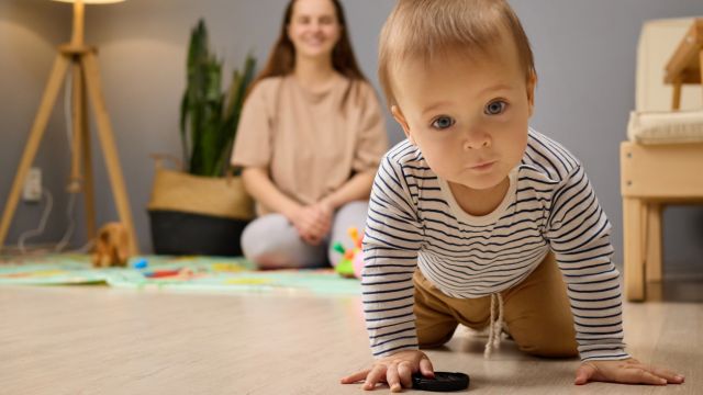 Его ползание и роль в психическом и физическом развитии