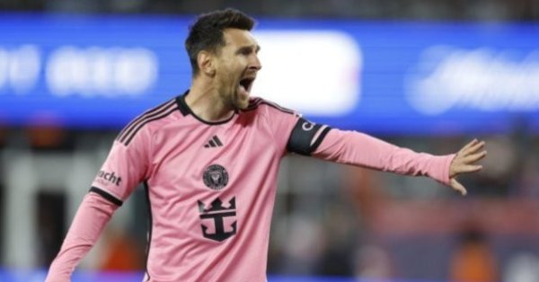 Никто не остановит, Месси забил два новых гола