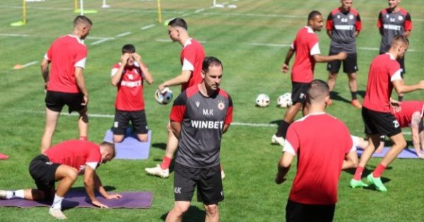 Переводная война: CSKA TSAKA LEVSKI для Gollagia