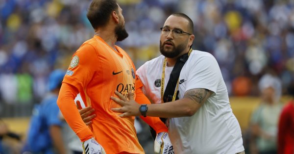 Проблемы между PSG и донором продолжаются