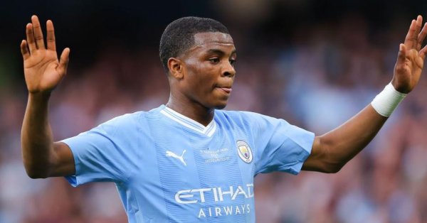 Tan Hag делает покупки Man City