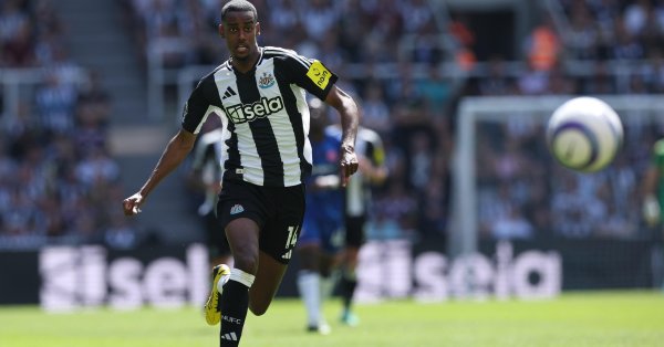 Плохо для Ливерпуля: Ньюкасл с твердой позицией для Исаака