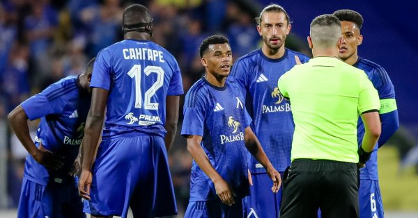 Воротник Тесла! УЕФА готовит удар по левски