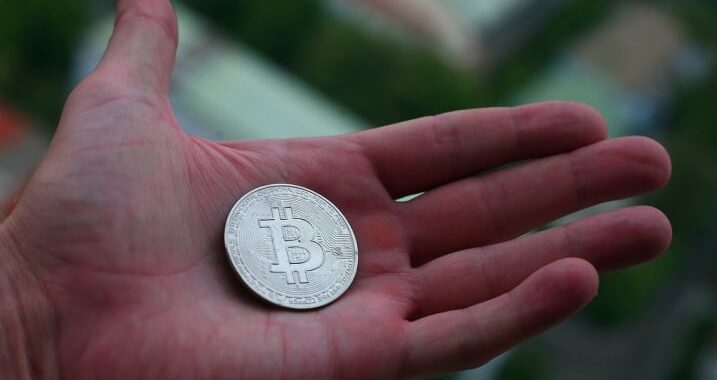 Биткойн подскочил до 109 долларов 750, Coinbase приобрела платформу для управления токенами: что нового — Министерство финансов
