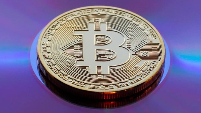 Британия планирует продать конфискованные биткойны за 7 миллиардов долларов — телеграф