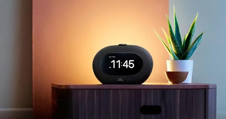 JBL выпустил многофункциональный Column Horizon 3, который будет служить ночным светом и радио