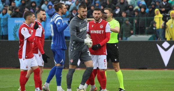 Диулгеров держит в первом проигрыше чемпионата для шерифа с 14 месяцев