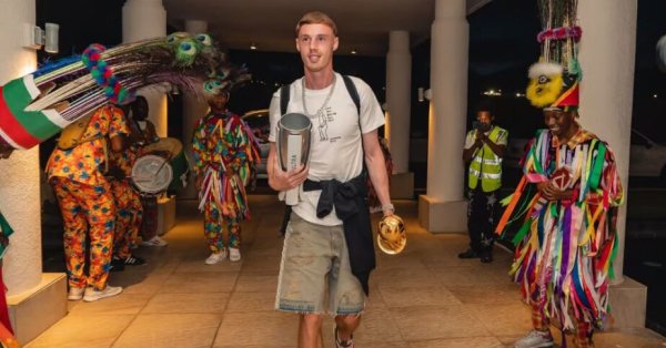 Палмер посетил остров Карибского бассейна после победы в Соединенных Штатах