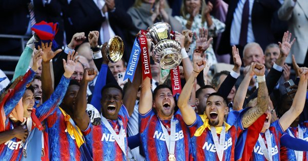 Реабилитационный дворец Лиона из Лиги из Лиги Европы