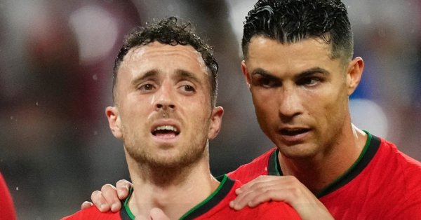 Роналду скорбит за Джоту, но объяснил, почему он пропустил похороны