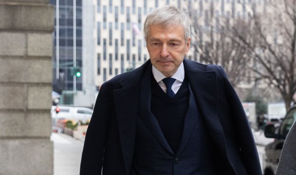 Российский миллиардер против риска инвестора в суд из -за проблемного партнерства
