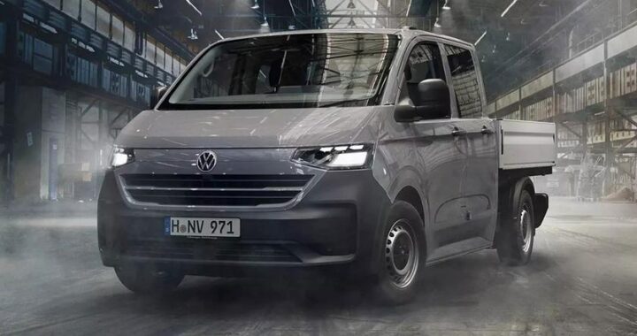 Новый VW Transporter Doka с открытой грузовой платформой уже доступен в конфигураторе бренда