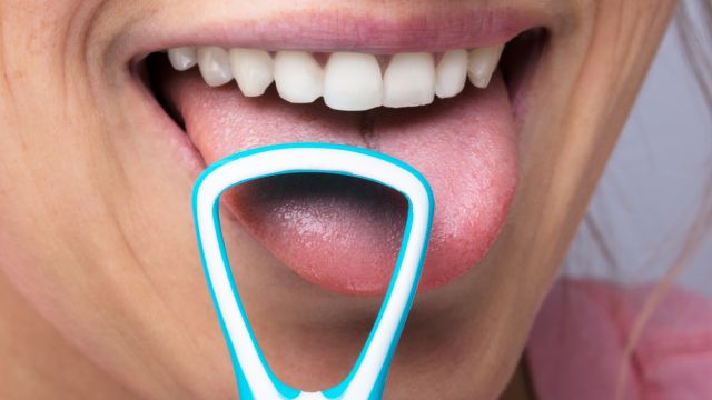 Очистка языка усиливает ощущение вкусов