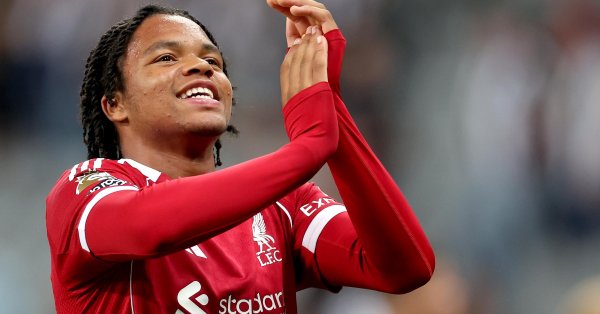 Снова большая драма! 16-летний спас Ливерпуль против храброго Ньюкасла