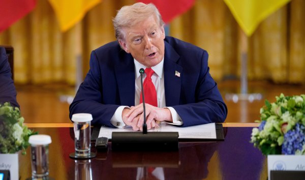 Трамп отключил отправку американских войск в Украину