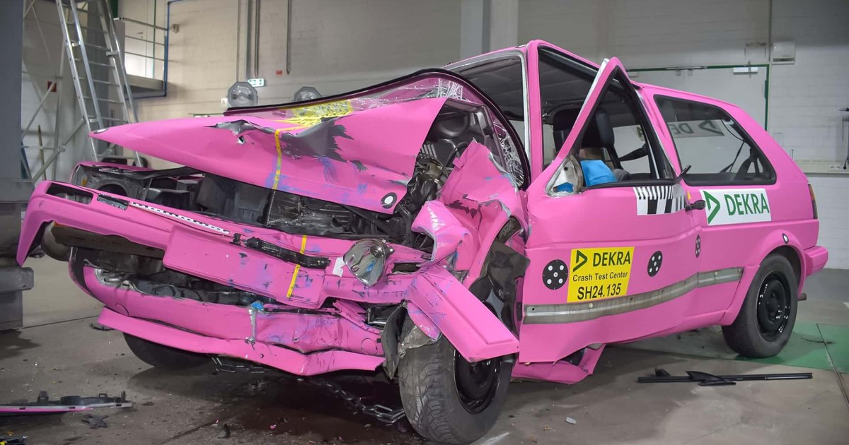 Crash Test VW Golf II доказывает, что не все в прошлом было лучше