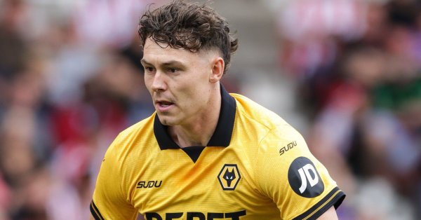 Они снова сократили нападающих для нападавшего