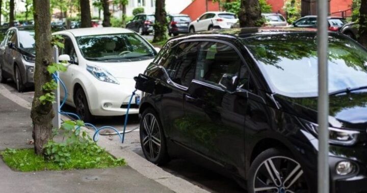 В этой стране было продано только 57 бензиновых автомобилей в месяц!
