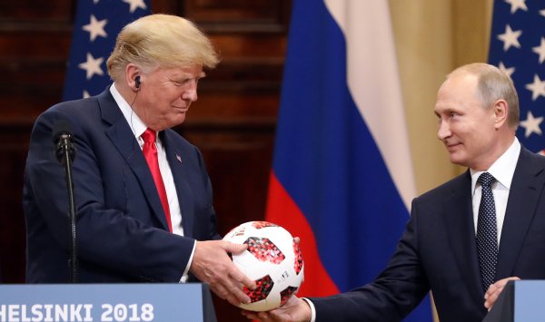 Давление Трампа на мир снова передается в Зеленски в Овальном кабинете