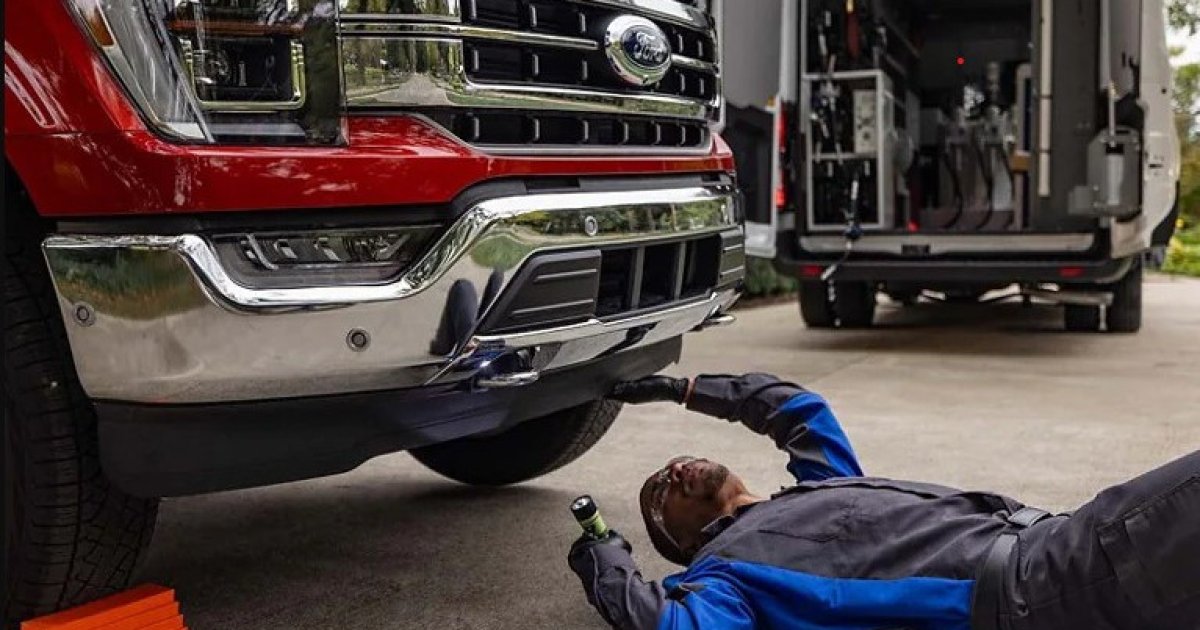 Ford пересек предел 100 акций обслуживания за один год