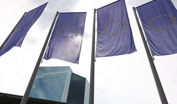 ЕС исследует способы более быстрых действий внешней политики