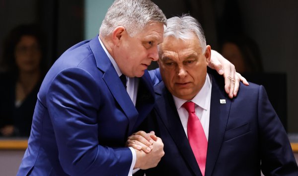 Орбан и Фико объединены, чтобы отвергнуть призывы к российской нефти