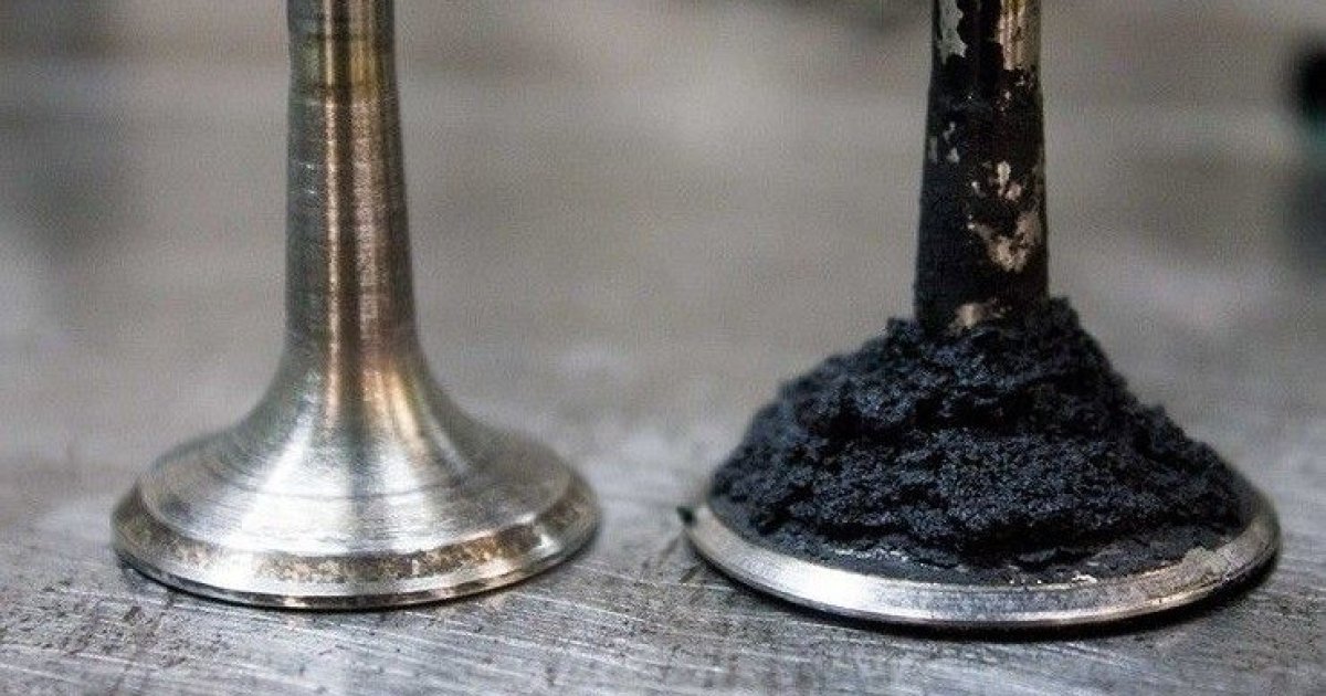 Почему Нагар появляется на поршнях и как его удалить