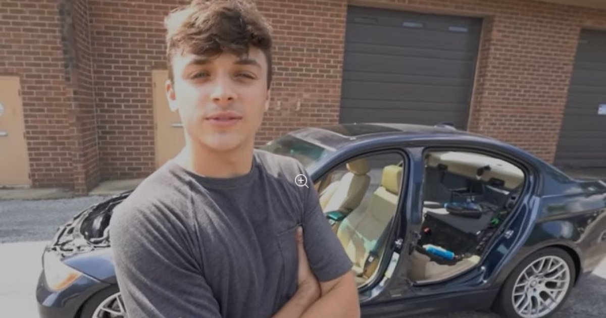 CHATGPT увеличил силу старого BMW