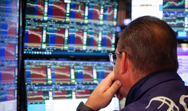 Глобальные акции технологий снова растут из -за ожиданий ФРС