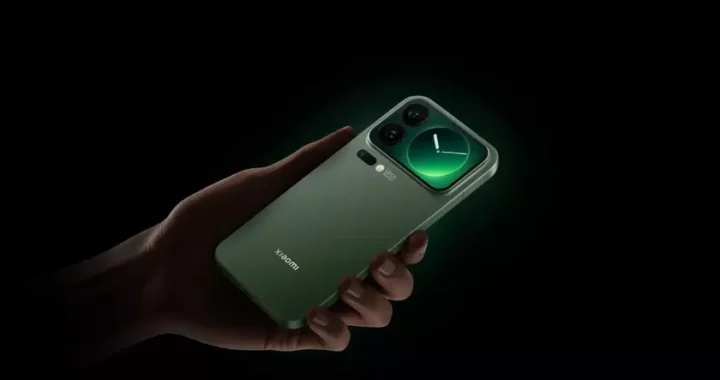 Xiaomi 17 Beats Records: в первые пять минут продаж в Китае флагманский правитель превзошел все смартфоны в 2025 году.