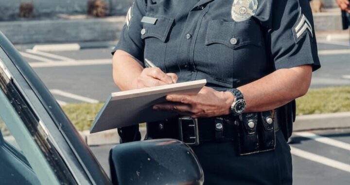 10 из самых странных штрафов для вождения