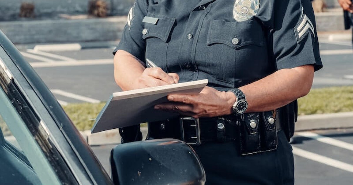 10 из самых странных штрафов для вождения