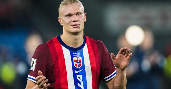 Haland Musna 5, затем брызгает и извиняется перед вратарем