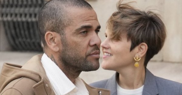 Твердо разорвал его: Дэнни Алвес осудил, чтобы заплатить миллионы