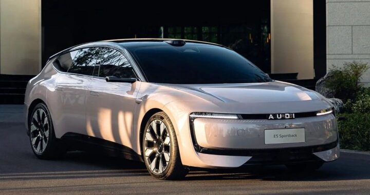 Новая Audi с логотипом без колец оказалась популярной записью